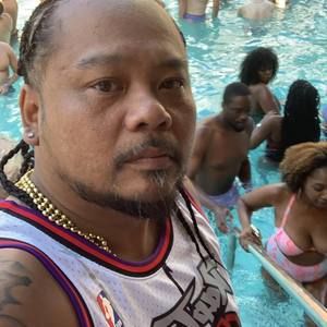 Meet your Posher, Mike